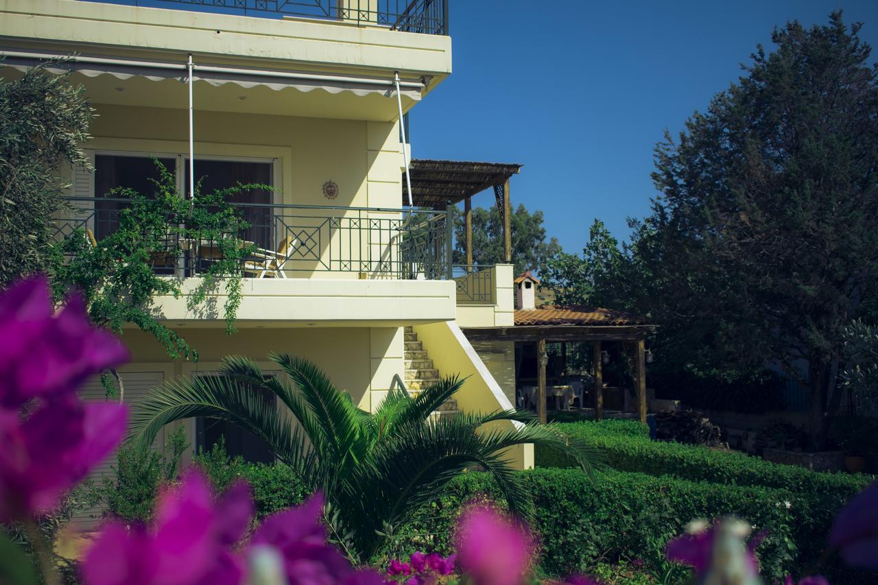 Gasthaus Anavyssos Garden House Palaiá Fókaia Exterior foto